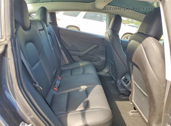5YJ3E1EB8JF094145 2018 TESLA MODEL Серый Вид задних сидений