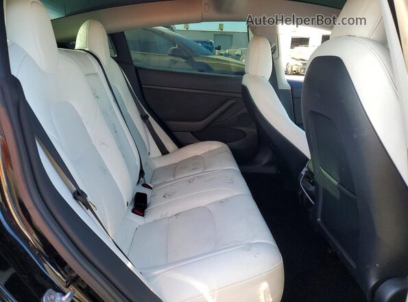 5YJ3E1EB8NF198768 2022 TESLA MODEL Black Вид задніх сидінь
