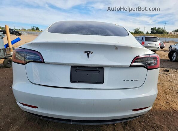 5YJ3E1EB8NF315619 2022 TESLA MODEL 3 White Widok wnętrza z przodu