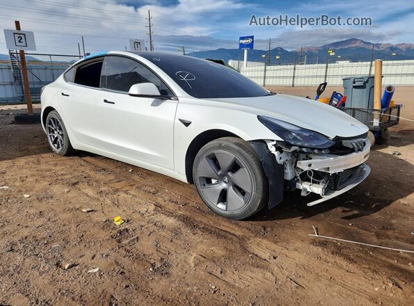 5YJ3E1EB8NF315619 2022 TESLA MODEL 3 White Widok z przodu