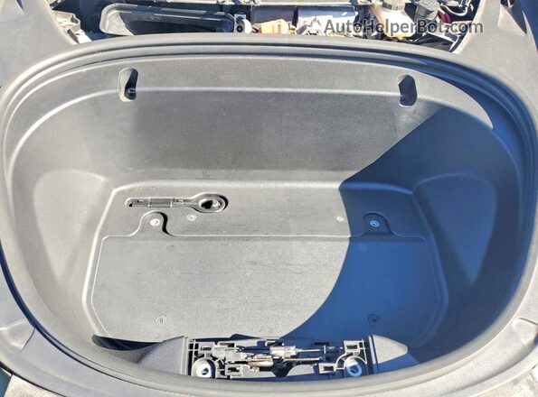 5YJ3E1EB9LF636419 2020 TESLA MODEL Blue Rear interior view
