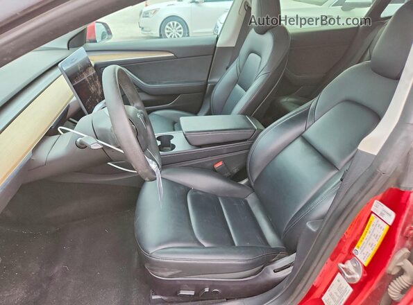 5YJ3E1EB9NF192557 2022 TESLA MODEL Красный Вид салона спереди