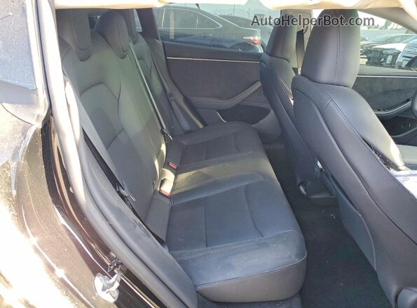 5YJ3E1EB9RF843739 2024 TESLA MODEL Black უკანა სავარძლების ხედი