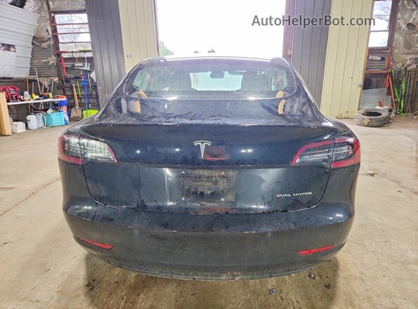 5YJ3E1EBXJF103220 2018 TESLA MODEL Black Հետևի տեսք