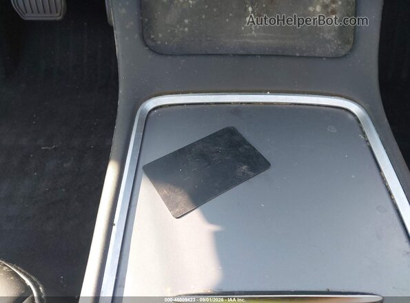 5YJ3E1EBXNF288939 2022 TESLA MODEL 3 Серый Вид панели приборов