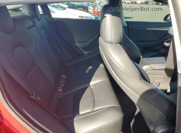 5YJ3E1EBXNF316934 2022 TESLA MODEL Red Հետևի նստատեղերի տեսք