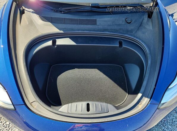 5YJ3E1EC3LF623805 2020 TESLA MODEL Синий Вид задней части салона
