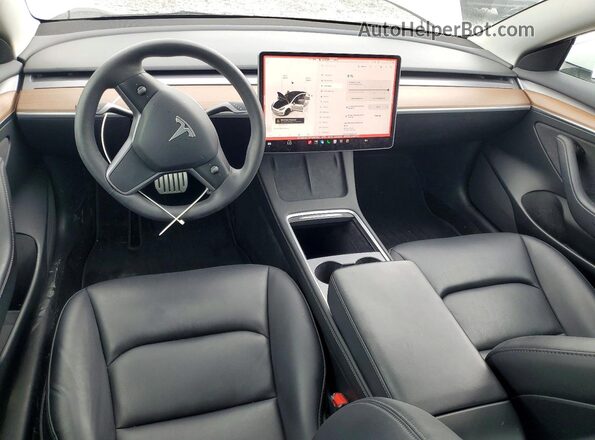5YJ3E1EC7PF480704 2023 TESLA MODEL Белый Вид панели приборов