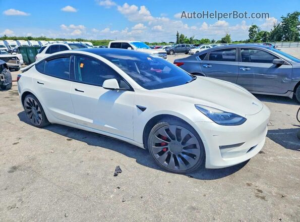 5YJ3E1ECXMF088456 2021 TESLA MODEL Белый Передняя правая четверть