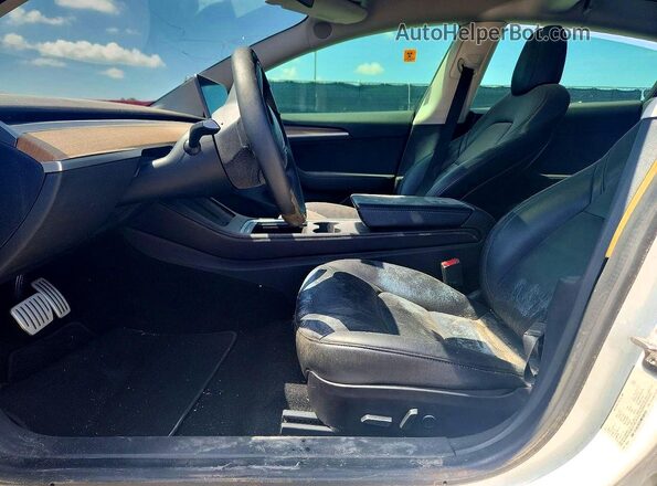 5YJ3E1ECXMF088456 2021 TESLA MODEL Белый Вид салона спереди