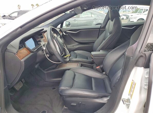 5YJSA1E2XMF423715 2021 TESLA MODEL White Вид салону спереду