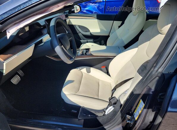 5YJSA1E54PF520164 2023 TESLA MODEL Gray Front interior view