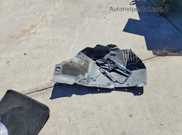 5YJSA1E56NF473877 2022 TESLA MODEL Red Engine compartment view