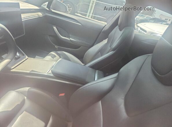 5YJSA1E64MF440271 2021 TESLA MODEL White Widok deski rozdzielczej