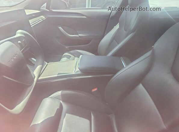 5YJSA1E64MF440271 2021 TESLA MODEL White Widok wnętrza z przodu
