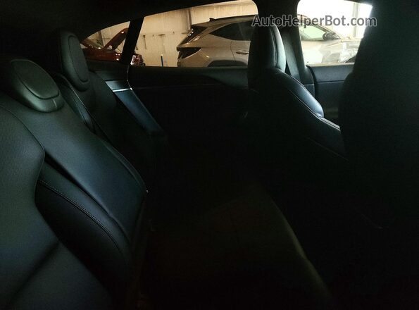 5YJSA1E69NF478628 2022 TESLA MODEL Blue Widok tylnych siedzeń