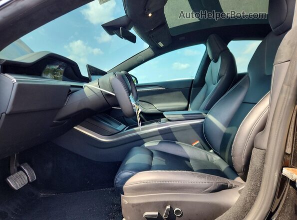 5YJSA1E6XMF433406 2021 TESLA MODEL Black Front interior view