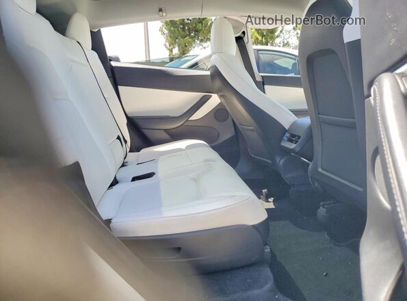 5YJYGAEE4MF189199 2021 TESLA MODEL White უკანა სალონის ხედი