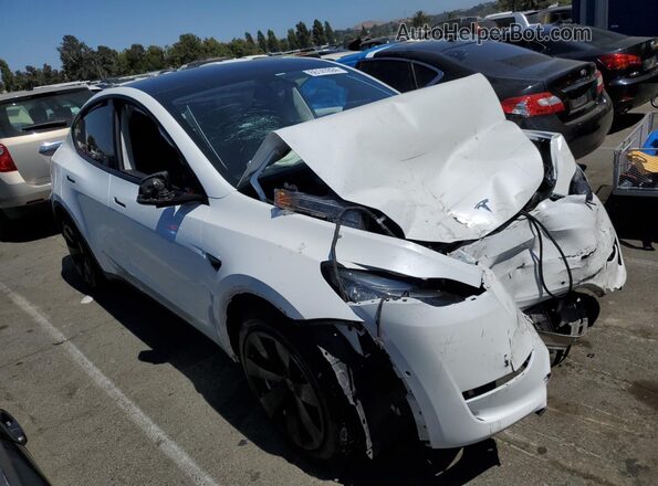 5YJYGDEE1LF028406 2020 TESLA MODEL Белый Передняя правая четверть