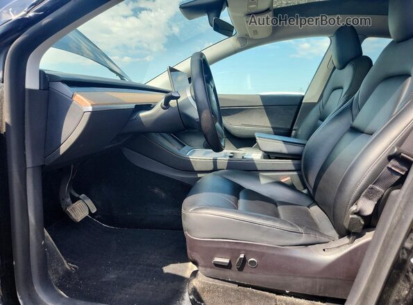 5YJYGDEE2MF184035 2021 TESLA MODEL Black Front interior view