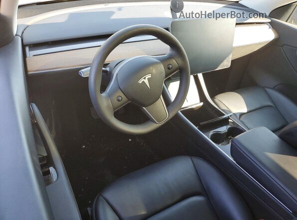 5YJYGDEE4MF073907 2021 TESLA MODEL Blue Widok deski rozdzielczej