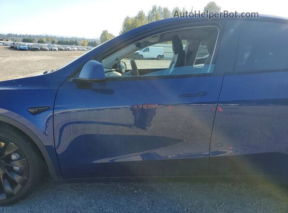 5YJYGDEE4MF073907 2021 TESLA MODEL Blue Widok wnętrza z przodu