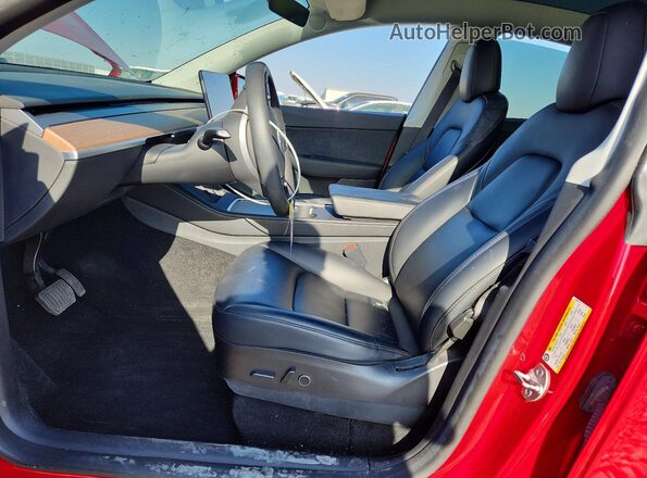 5YJYGDEE6MF207865 2021 TESLA MODEL Red წინა სალონის ხედი