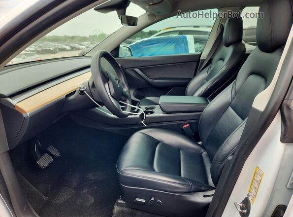 5YJYGDEE8MF062053 2021 TESLA MODEL White Вид салону спереду
