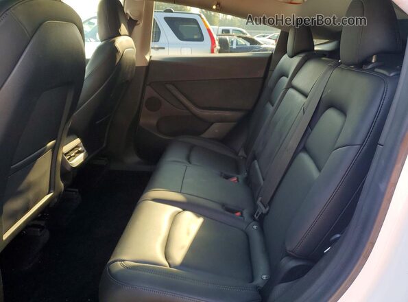 5YJYGDEE8MF153078 2021 TESLA MODEL White უკანა სავარძლების ხედი