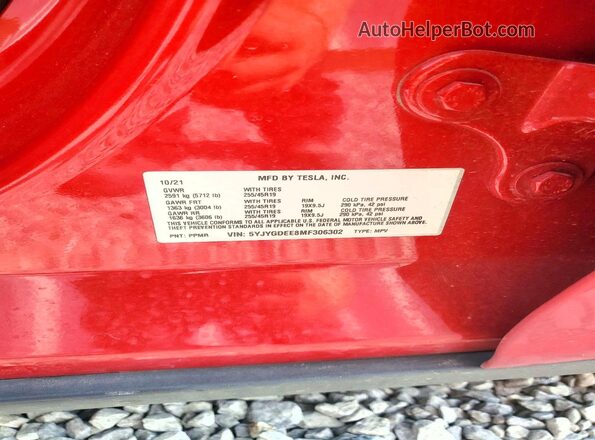 5YJYGDEE8MF306302 2021 TESLA MODEL Red Панорамний вид салону 360°