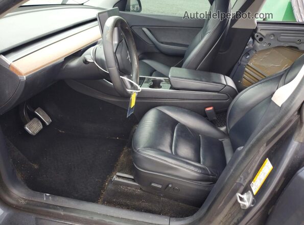 5YJYGDEE9LF012759 2020 TESLA MODEL Charcoal წინა სალონის ხედი