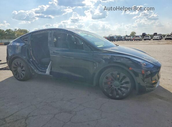 5YJYGDEF3MF304773 2021 TESLA MODEL Черный Передняя правая четверть