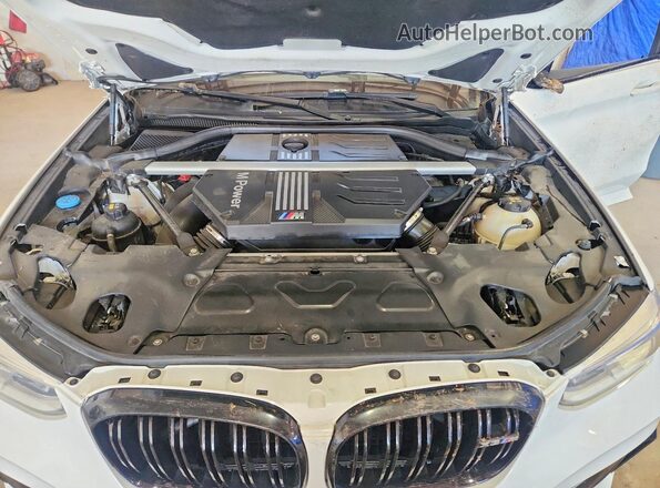 5YMTS0C05LLA58007 2020 BMW X3 White Engine compartment view