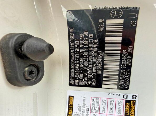 NMTKHMBX7KR098249 2019 TOYOTA C-HR Белый Вид задней части салона
