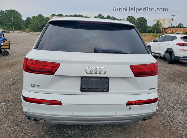 WA1LAAF79KD047215 2019 AUDI Q7 White Front interior view