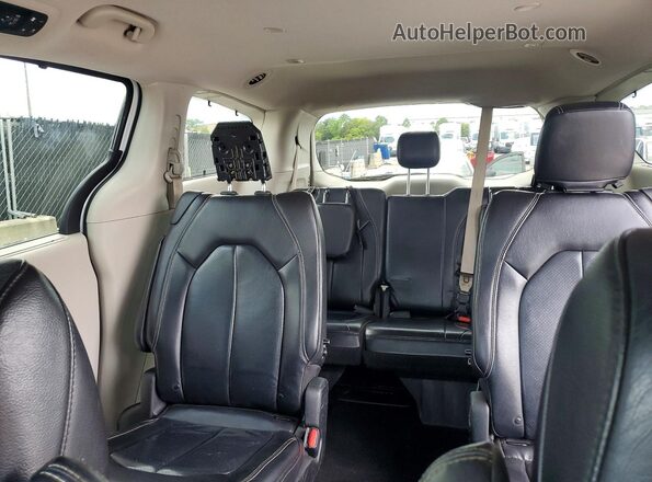 2C4RC1BG1NR150680 2022 CHRYSLER PACIFICA White უკანა სალონის ხედი