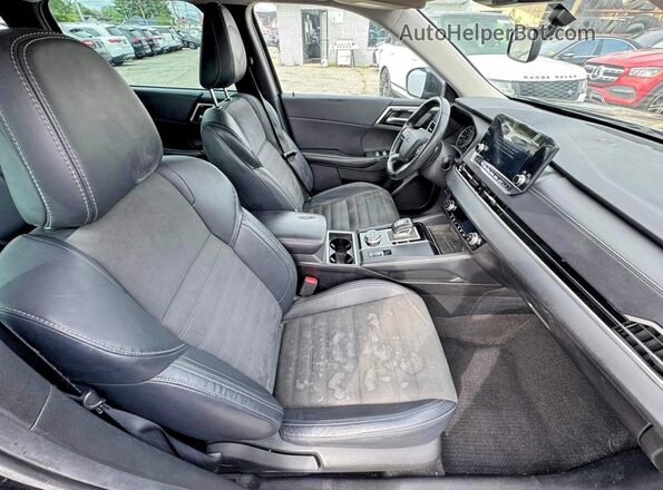 JA4J3UA87PZ016784 2023 MITSUBISHI OUTLANDER Black Front view