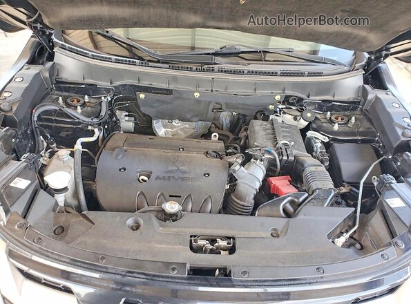 JA4ARUAUXPU010759 2023 MITSUBISHI OUTLANDER Black Շարժիչի բաժամունքի տեսք