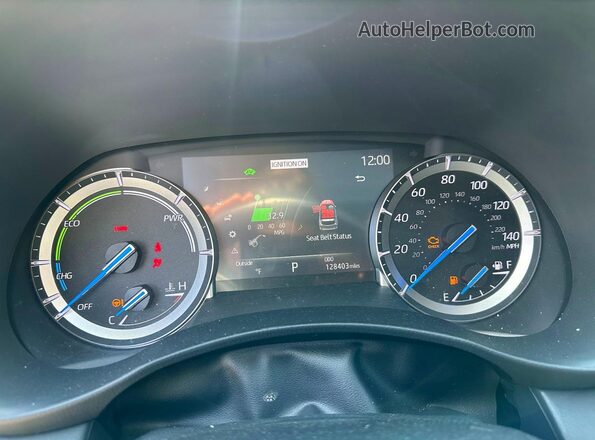 5TDHBRCH2NS538576 2022 TOYOTA HIGHLANDER White Dashboard view