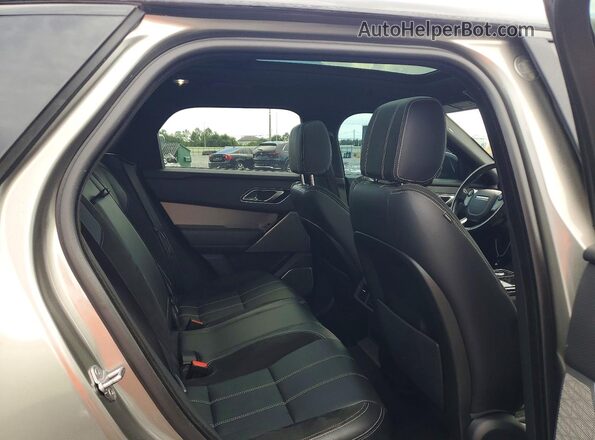 SALYL2RV3JA745897 2018 LAND ROVER RANGE Silver Engine compartment view