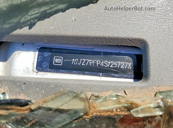 1GJZ7PFP4S1257278 2025 GMC SAVANA White Панорамний вид салону 360°