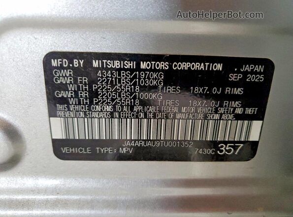 JA4ARUAU9TU001352 2026 MITSUBISHI OUTLANDER Silver Вид наклейки з VIN-кодом