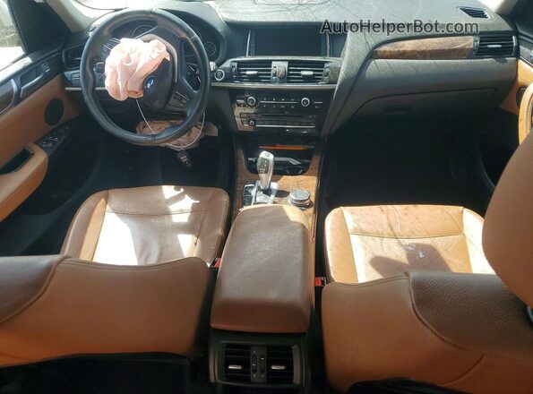5UXWX9C51H0T07723 2017 BMW X3 White Սարքավորումների վահանակի տեսք