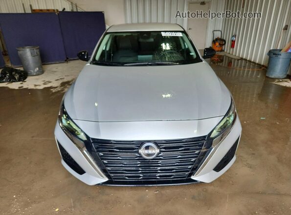 1N4BL4DV3SN403673 2025 NISSAN ALTIMA Silver უკანა ხედი