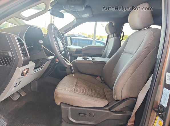 1FTEW1E40LFA21728 2020 FORD F150 Brown Widok deski rozdzielczej