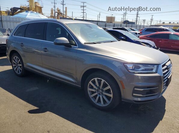 WA1AAAF77HD031773 2017 AUDI Q7 Gray Vista frontal