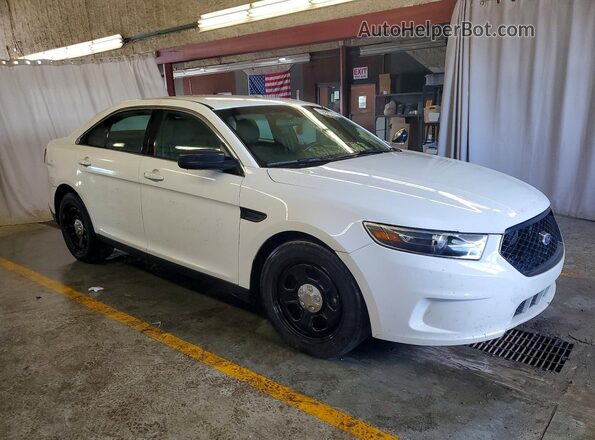 1FAHP2MK5GG111785 2016 FORD TAURUS White Widok z przodu