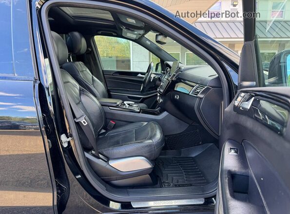 4JGDF7DE4JB117872 2018 MERCEDES-BENZ GLS-CLASS Black Rear view