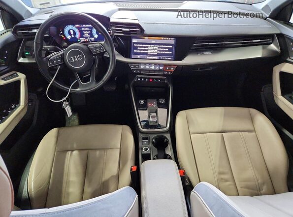 WAUAUDGY2RA124433 2024 AUDI A3 Black Vista del salpicadero