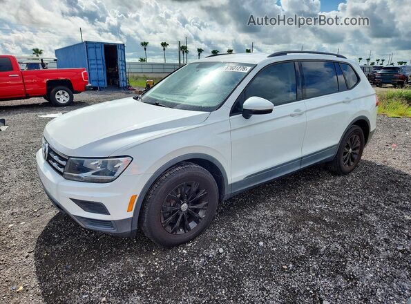 3VV1B7AX7JM066757 2018 VOLKSWAGEN TIGUAN White Trasero izquierdo